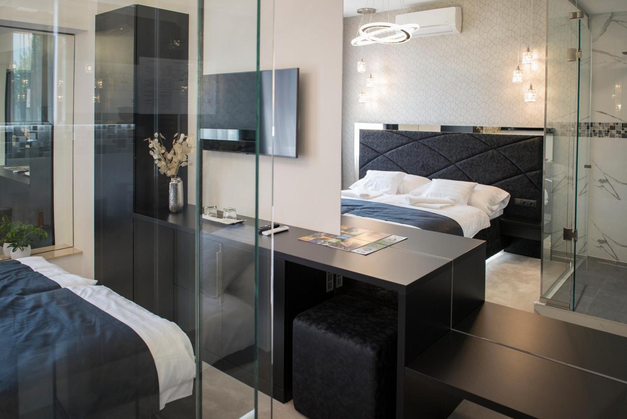 Z Rooms Boutique 佐洛埃格塞格 外观 照片