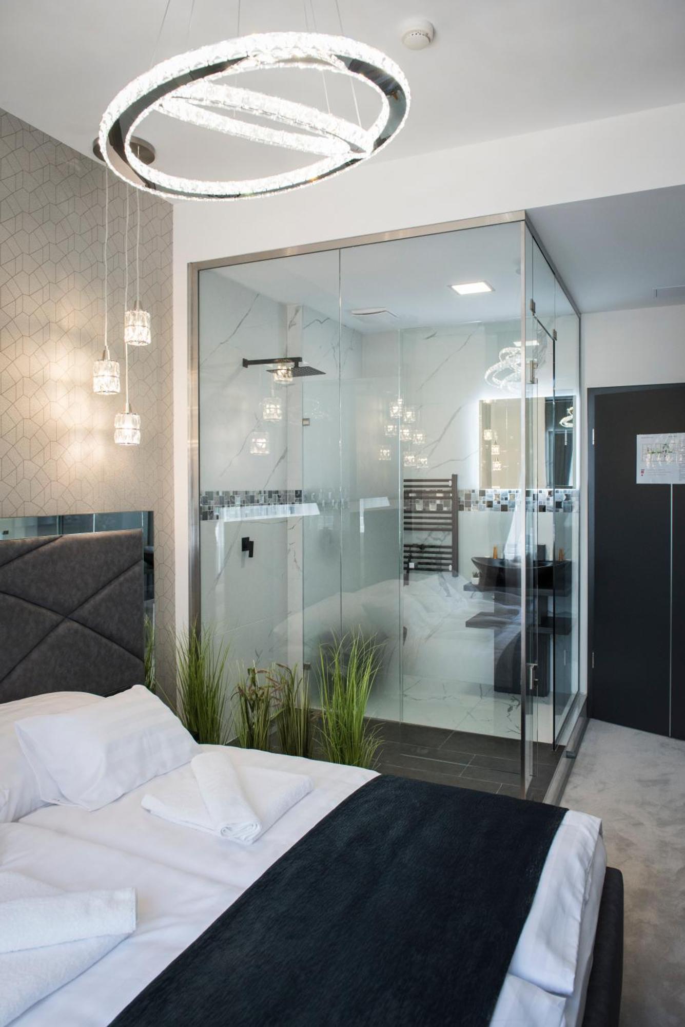Z Rooms Boutique 佐洛埃格塞格 外观 照片