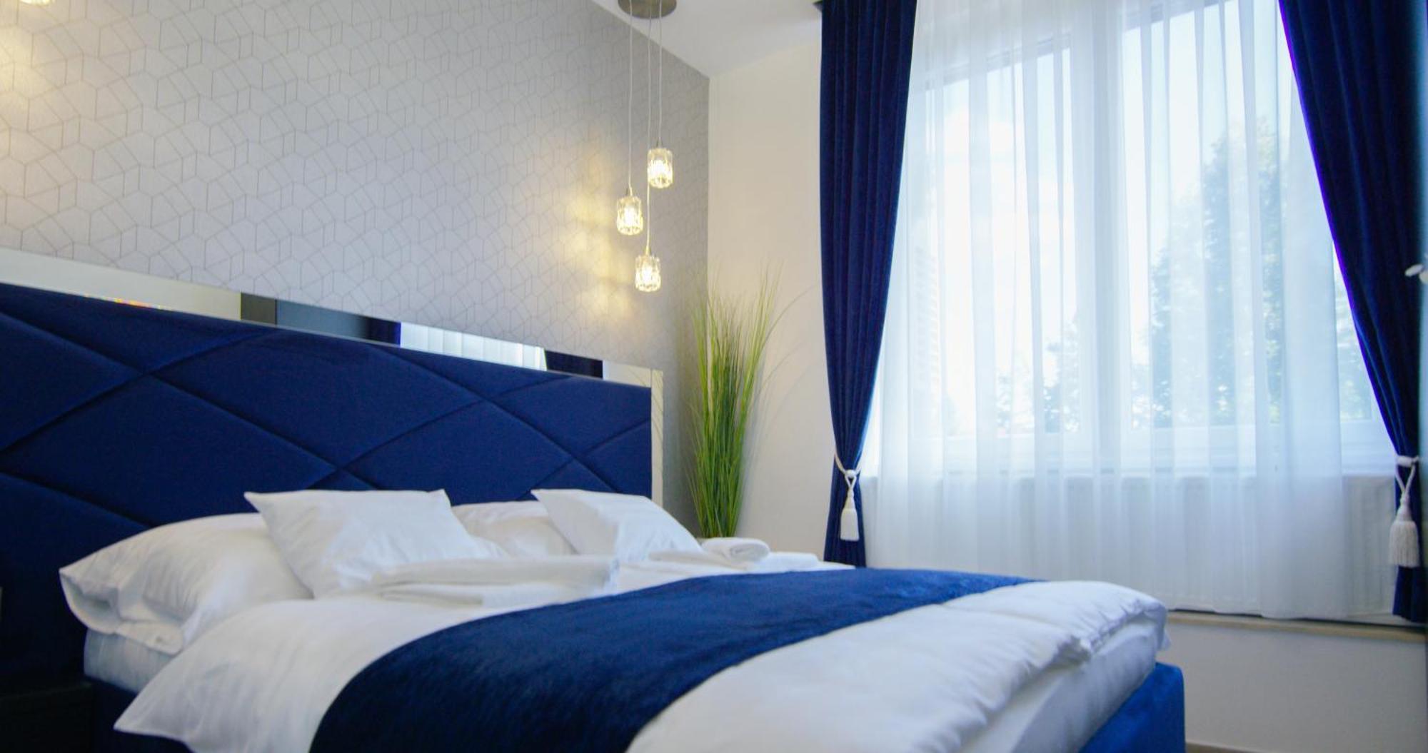 Z Rooms Boutique 佐洛埃格塞格 外观 照片